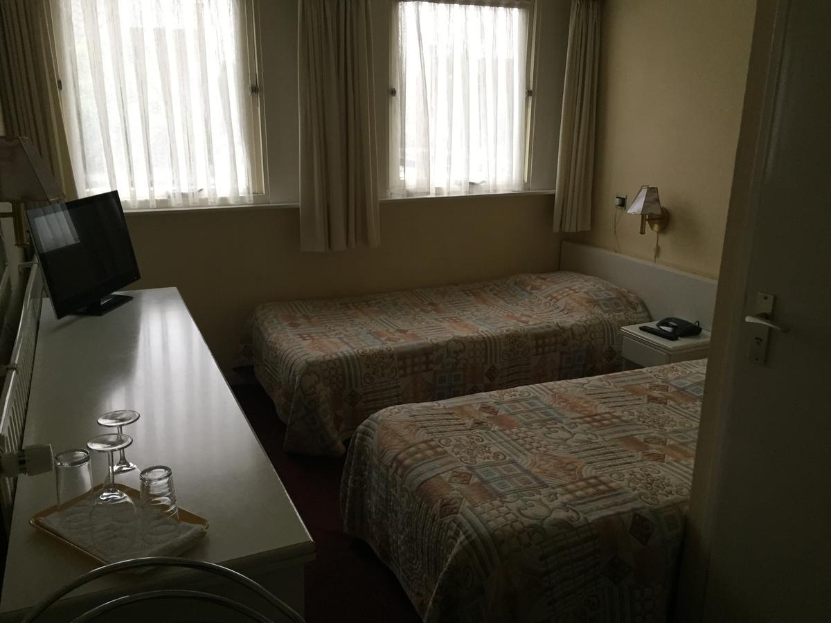 Plein 13 Otel Drunen Dış mekan fotoğraf